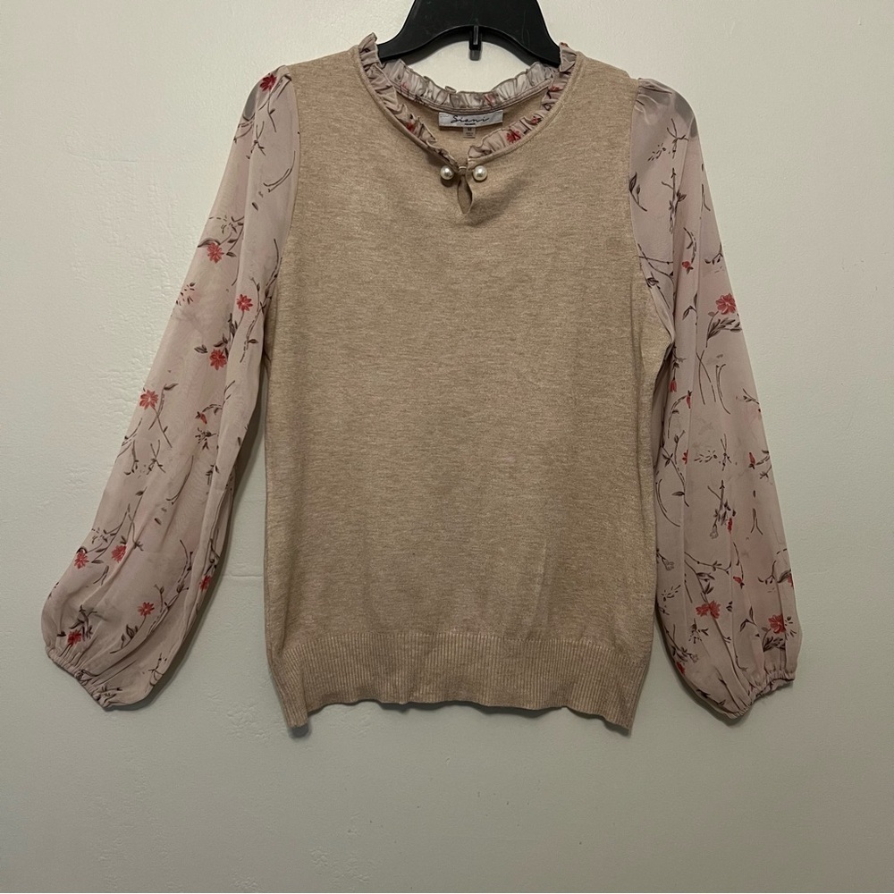 Sirani Milano Feminine Romantic Floral Whimsical Ruffle Sheer Soft Cozy Sweater‎